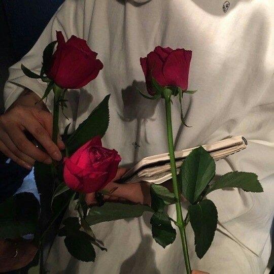拿腰